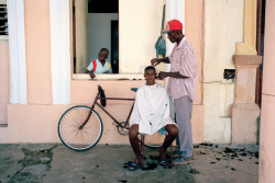 africansouljah:  Constantine ManosCUBA. Havana. 2001.