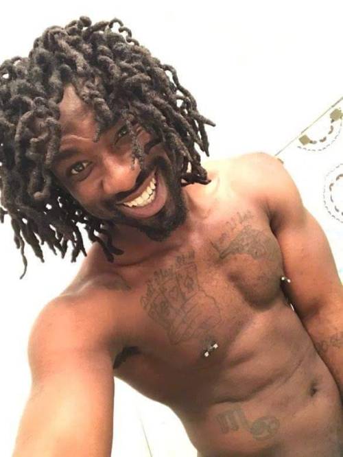 ultra-loveblackmen: Sexy ass Trap check out understandtrap 