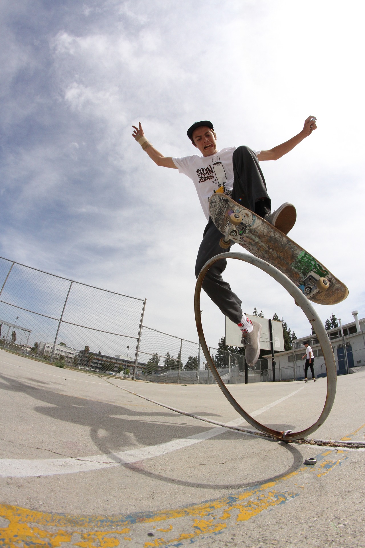 boldxwillxhold:  imahypocondriac: soft and gentle no comply 
