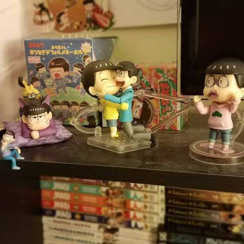 So I had fun with my nedos and figma… Totty Is Freaked By Two Jyushis While Ichi Gives No Shi