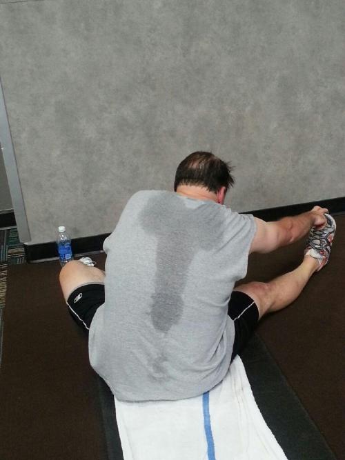 vortexanomaly:sweatin it out…