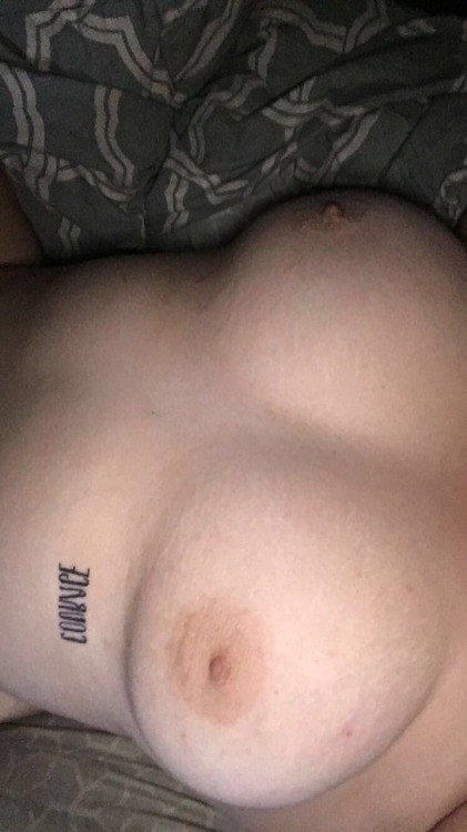 Porn Pics feelin-foxy:  can you tell i like my boobs?