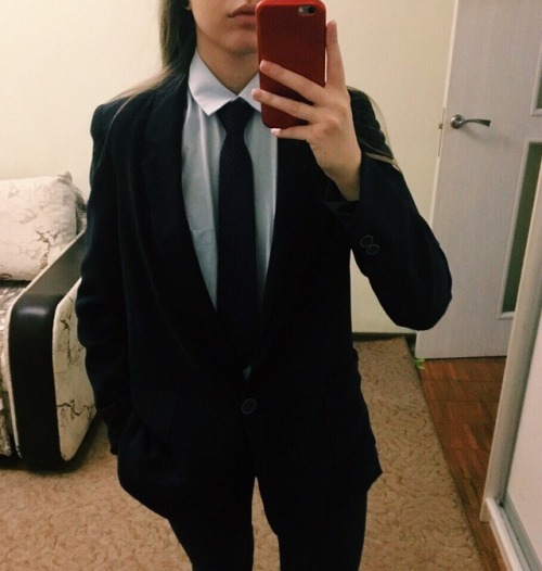 lexaismyweakness: I bought a tie and now I can say that your daughter calls me daddy :D