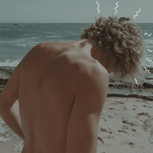 odysseuhs: “nothing in excess”
