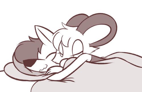 theartmanor:Hug the boyfriend when he get nightmare shivers!D’aww <3
