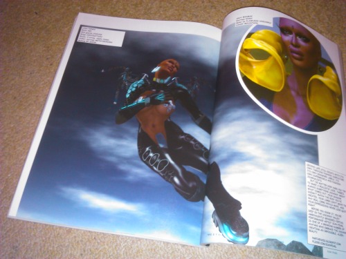 indikos:  parthenoid:  When my Second Life avatar got into a European fashion mag.  too fucking reallll 