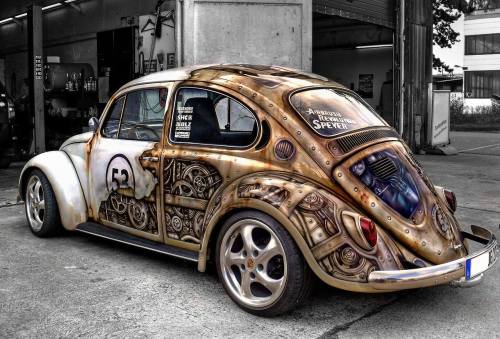 steampunktendencies:    Steampunk Herbie ~ Airbrush Bathory   