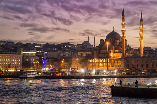 - Sunset in Istanbul, Turkeyinstagram | 500px | Flickr | Facebook