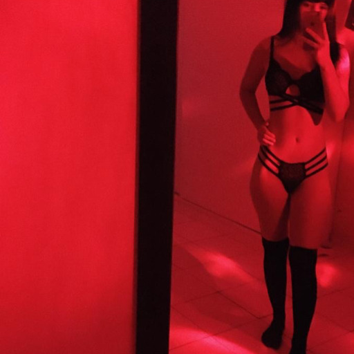 Girlclds: