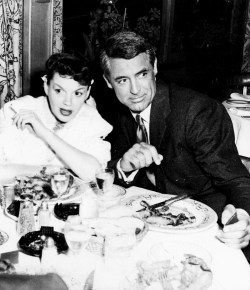 archiesleach: Cary Grant has lunch with Judy