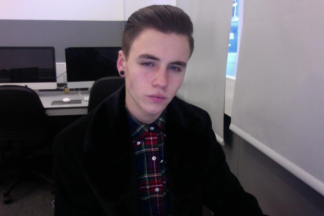 beautyofpale:  27-cents:  ☯ ☯ pretty and pale ☯ ☯  ✿ Pretty n’ pale ✿
