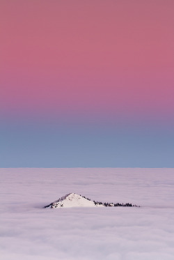 travelingcolors:  Demanovska Valley, Low Tatras | Slovakia (by Matej Rumansky) 