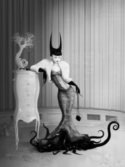 the-creepatorium:Art by Ray Caesar