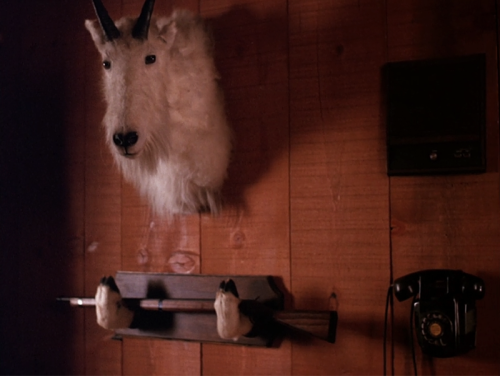 cinemawithoutpeople:Television without people: Twin Peaks (Episode 4) (1990, Tim Hunter, dir.)