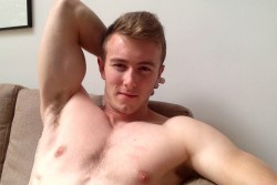 gaysexyness:  jryan1287:  Kinda looks like spieth  Come check 20+ categories through the tags on gaysexyness.tumblr.com !