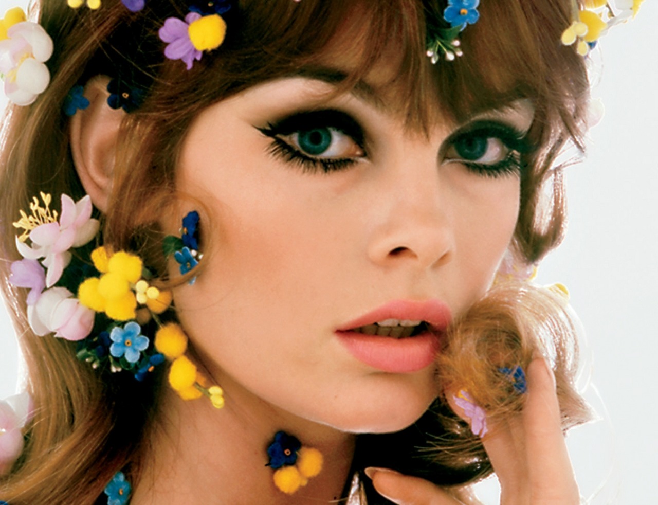 xwg:  Photographed by Bert Stern, Vogue, 1965  