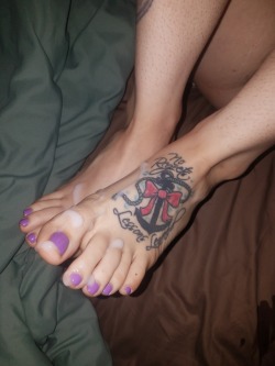 mywifessexyfeet:  Cum covered toes