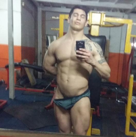 stuff2019:  Diego Cea AKA Nachoeventos, Stripper de Concepción.