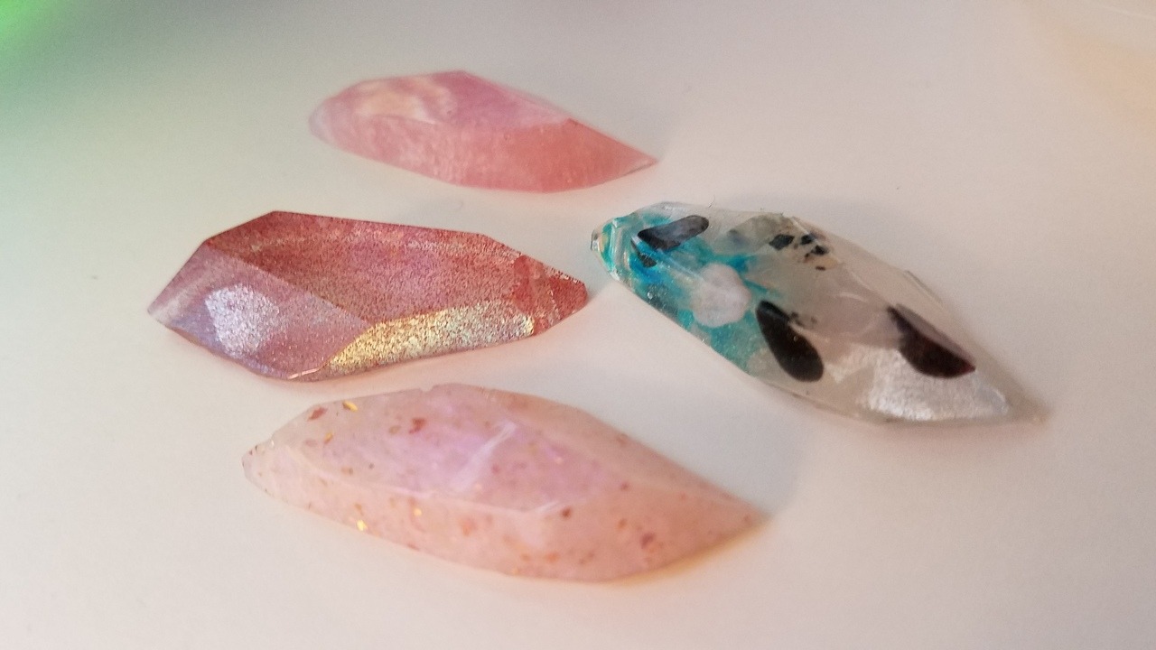 the-dice-nest:   It’s National Dice Day, so what better time to announce that I’m