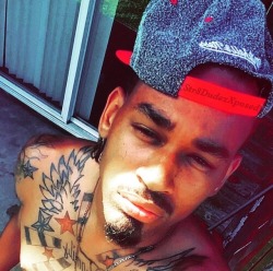 str8dudezxposed:  This is Brandon ❤️🙌🏾😈😍Http://www.Str8DudezXposed.tumblr.com