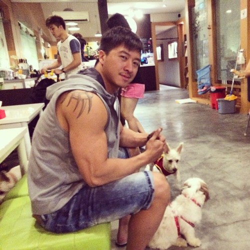 Brought the bday dog with gf to the dog cafe to celebrate. Finally out of the army and glad to see t