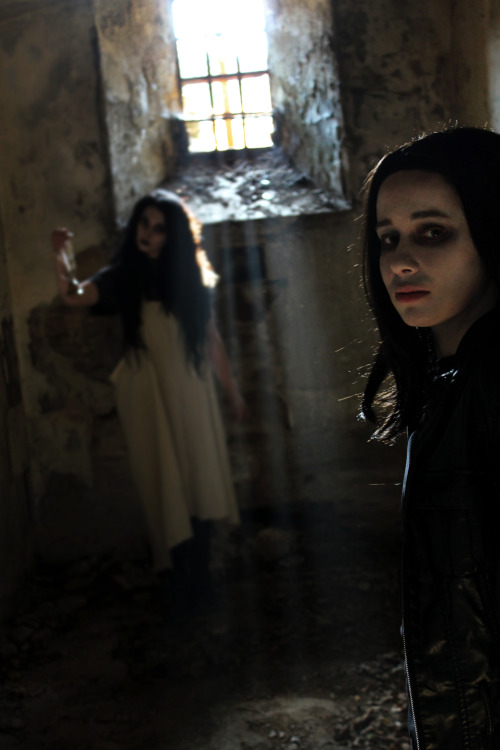 gothicle:  A photoset I am so so SO proud of :D Me and my friend Lucy Cosplaying Stephen Kings Kingd