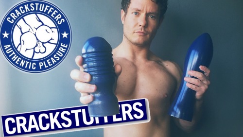 ashleyryder: Wanna win these toys and more from @crackstuffers then follow this link twitter