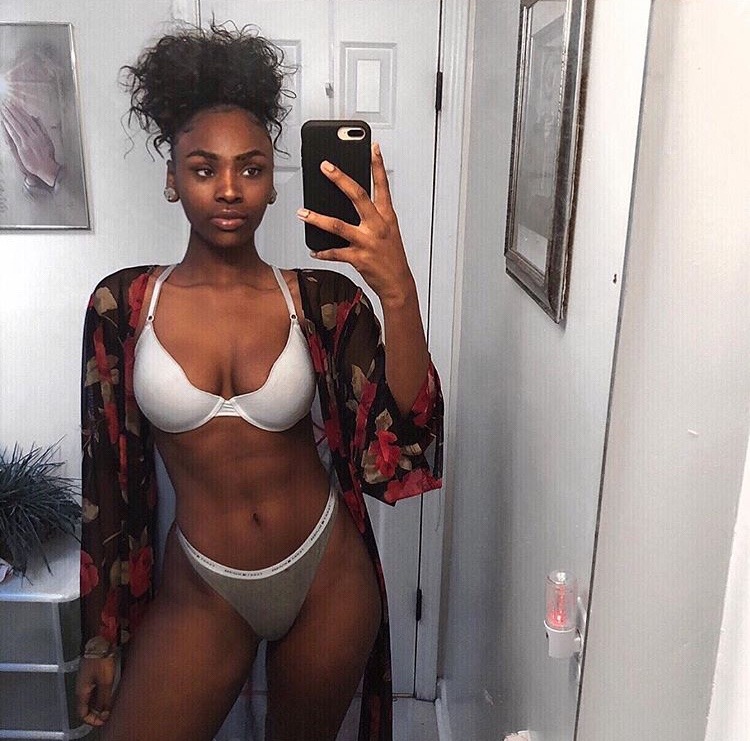 darkmelaningirls:  @ etherealblackness 