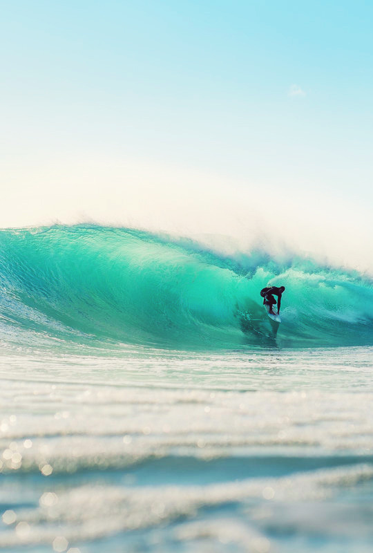 highenoughtoseethesea: Damo in a dreamscape, AustraliaPhoto: Trevor Moran