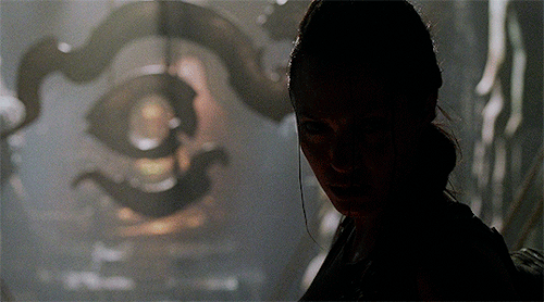 nekaaaus:Angelina Jolie in Lara Croft: Tomb Raider (2001)