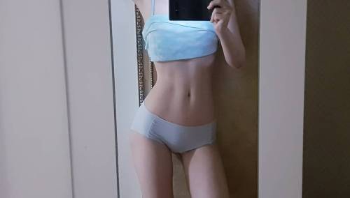 Break In And Use Me >_