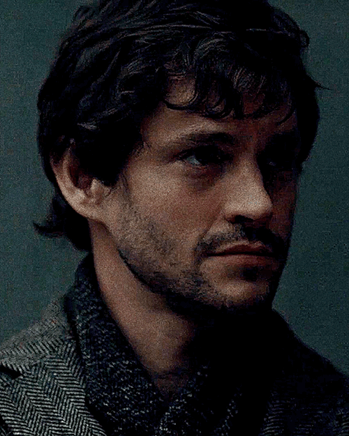 Hannibal And Will Smiling At Each Other (2/2)