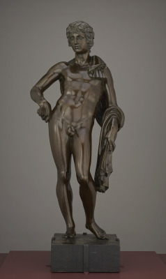 thegetty:  The Perfect Male Form?  This bronze