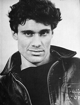 gerg14:  MEMORABLE MEAT: Steven Bauer!!! 