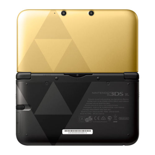 ruupee:  Giveaway: Legend of Zelda: A Link Between Worlds 3DS XL i’m giving away this beautiful console because i got a new one as a present, and after much thinking i decided that i prefer that one. it’s smaller and i’ve got tiny baby hands so