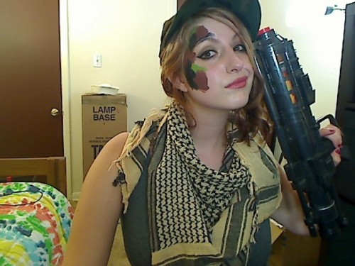 kayleepond:  OMFG realized I forgot to say it… “I AM YOUR SOOLDIER!!!” (“EXTERMINATE!!”)