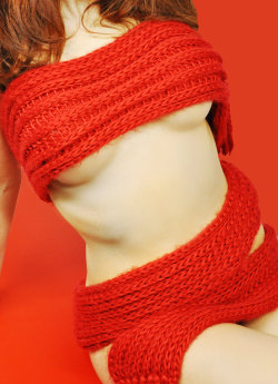 sweter22scarf:  Tripple Red by CrazyKaiteP