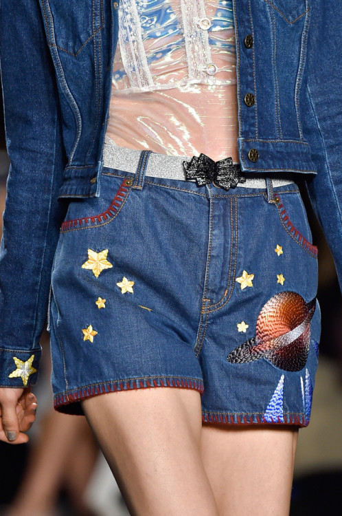 Porn Pics louisvuitttonn: Anna Sui RTW Spring ‘15