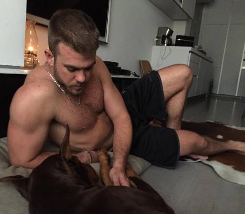Sex genesis950:  Hot guys & cute dogs   Muscle pictures