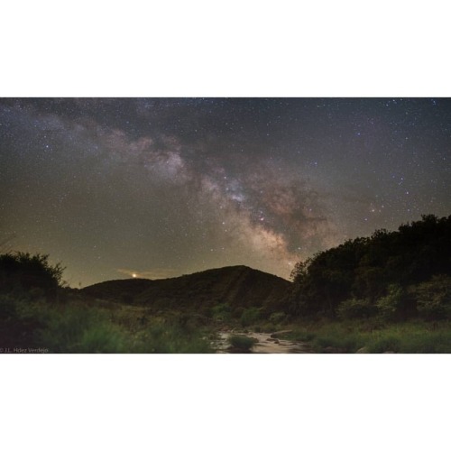 XXX Countryside Mars and Milky Way   Image Credit photo