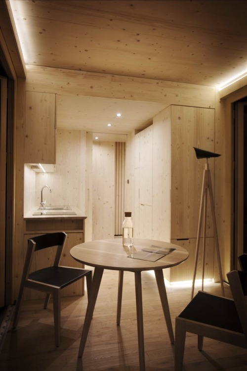 ARK SHELTER photos by sam de backer hat tip to architizer + curbed / previously   // s&amp;thi &