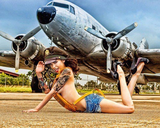 Women with tatoos