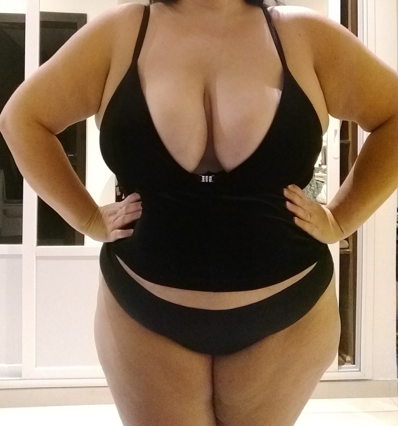 big-tits-wide-hips:  Sending these to hubby to show him what I get up to when he’s