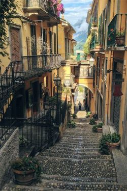 dreamingofgoingthere:    Bellagio, Italy 