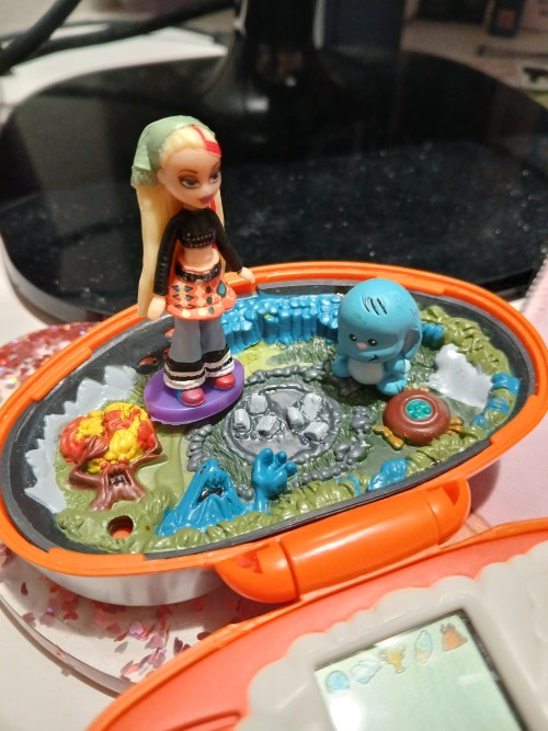 I Took This Silly Ass Picture Last Night And Then Later I Dreamt I Was In The Bratz Friend Group And