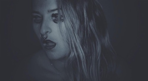 Creepy halloween. #creepy #halloween #halloween2017 #halloweencostume #mouth #septum #septumgirl #po