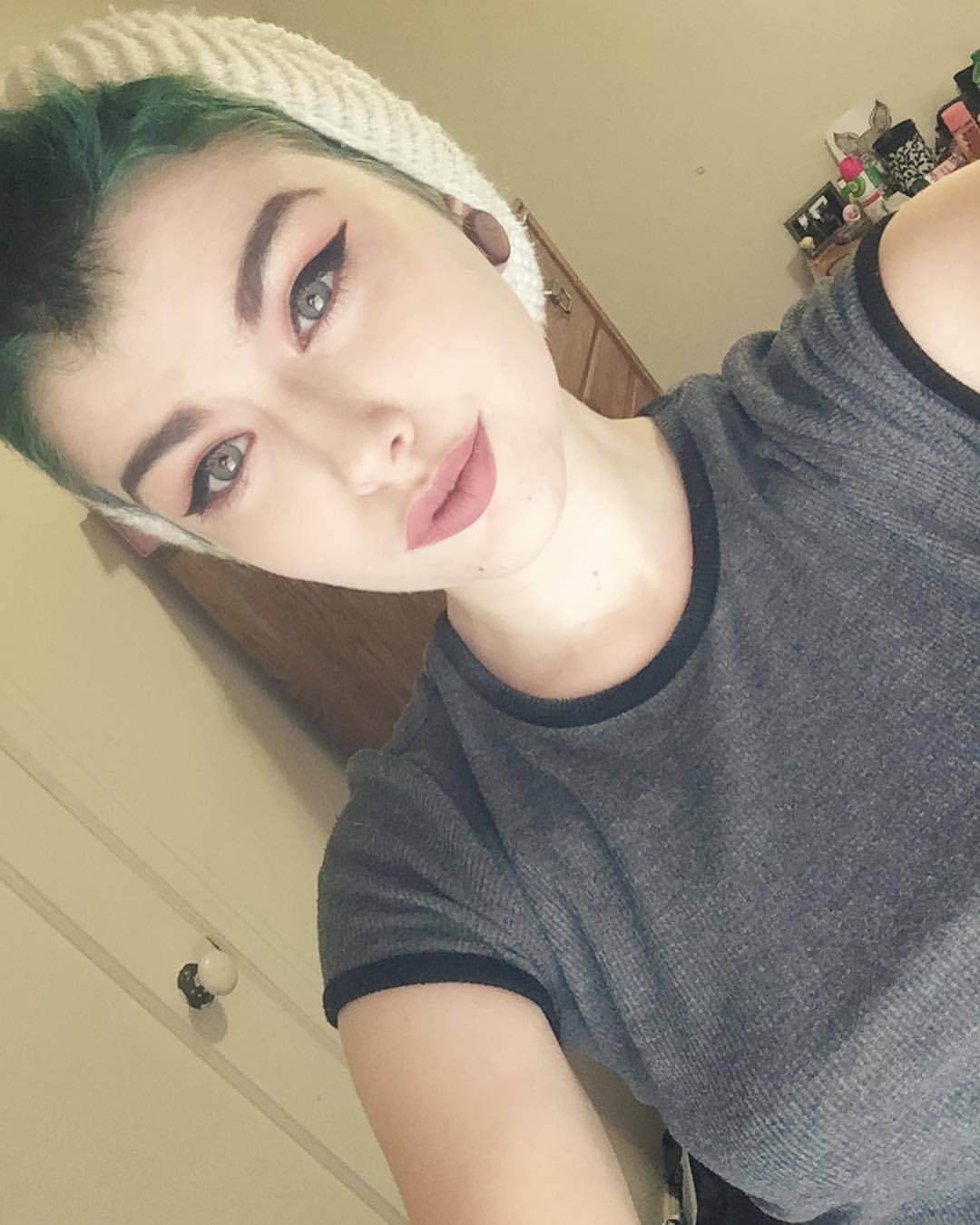 rydenarmani:  💋
