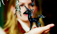someone stole your tiara;