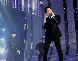shineetho:  Jonghyun giving me a mini heart attack  