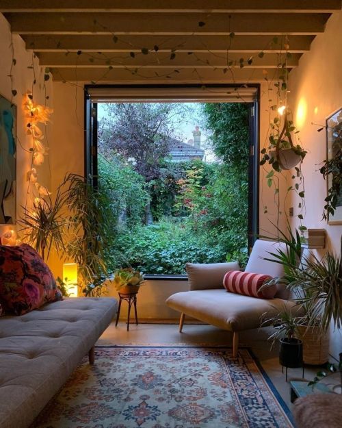 gulistan-blog:㋡🥀You can tag your friend with whom you want to spend your time